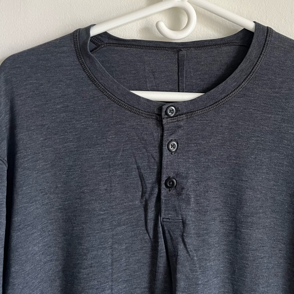 Large Lululemon 5 Year Basic Long Sleeve Henley 2… - image 3